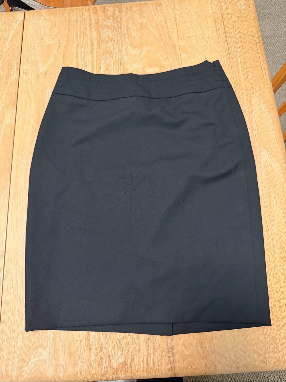 The Limited Black Classic Pencil Skirt